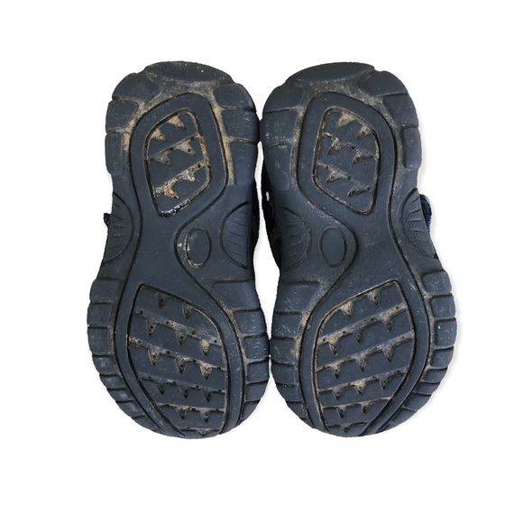 5/$20 Baby Gap Sandals - Picture 3 of 5